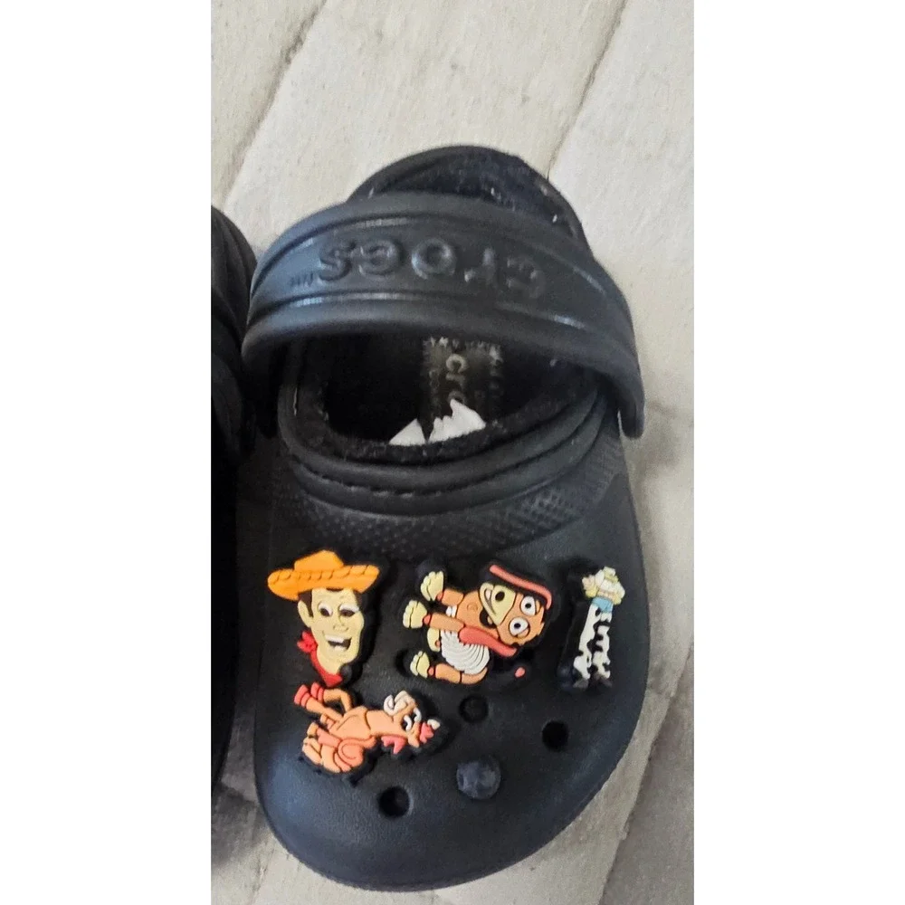 Crocs Kids Classic Clog Black Slip On Water Shoes Sandals Size 8 Toddler